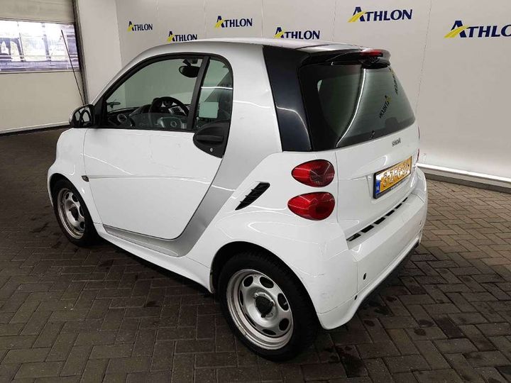 Photo 3 VIN: WME4513901K820945 - SMART FORTWO 