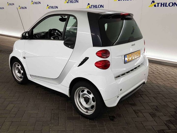 Photo 3 VIN: WME4513901K821283 - SMART FORTWO 