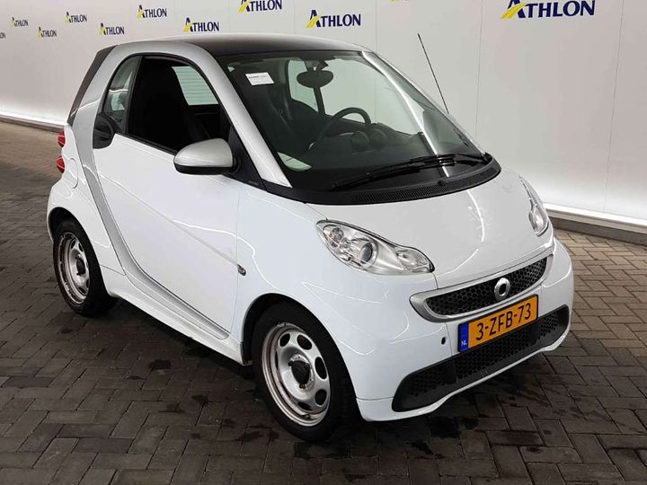 Photo 2 VIN: WME4513901K821300 - SMART FORTWO 