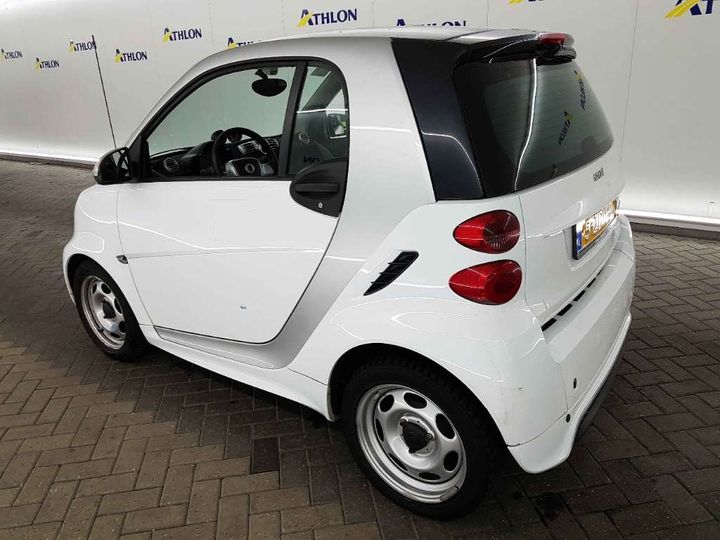 Photo 3 VIN: WME4513901K821368 - SMART FORTWO 