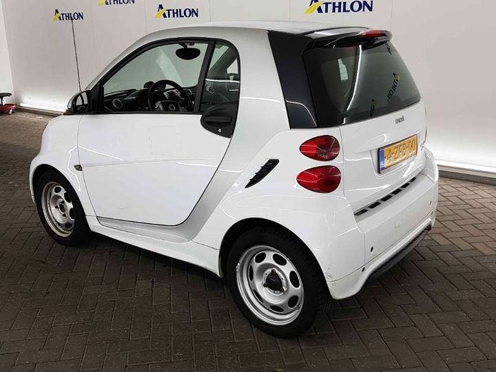 Photo 3 VIN: WME4513901K821763 - SMART FORTWO 