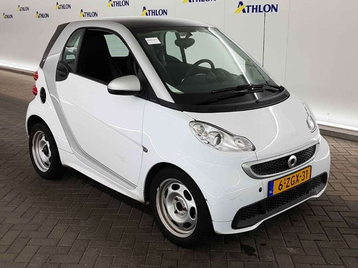 Photo 2 VIN: WME4513901K821849 - SMART FORTWO 