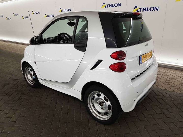 Photo 3 VIN: WME4513901K822173 - SMART FORTWO 