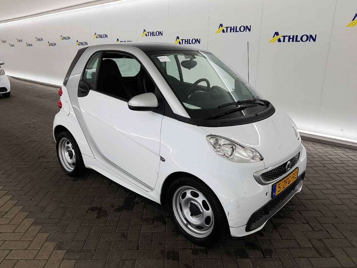 Photo 2 VIN: WME4513901K822296 - SMART FORTWO 