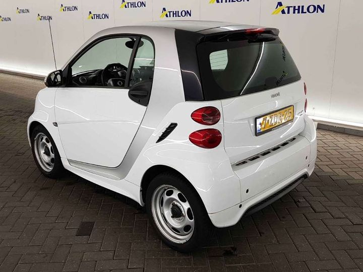 Photo 3 VIN: WME4513901K822391 - SMART FORTWO 