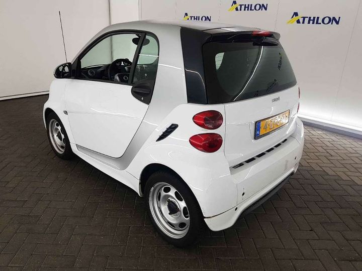 Photo 3 VIN: WME4513901K822470 - SMART FORTWO 