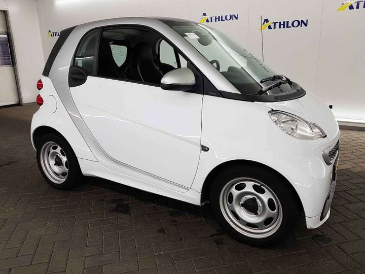 Photo 2 VIN: WME4513901K822770 - SMART FORTWO 