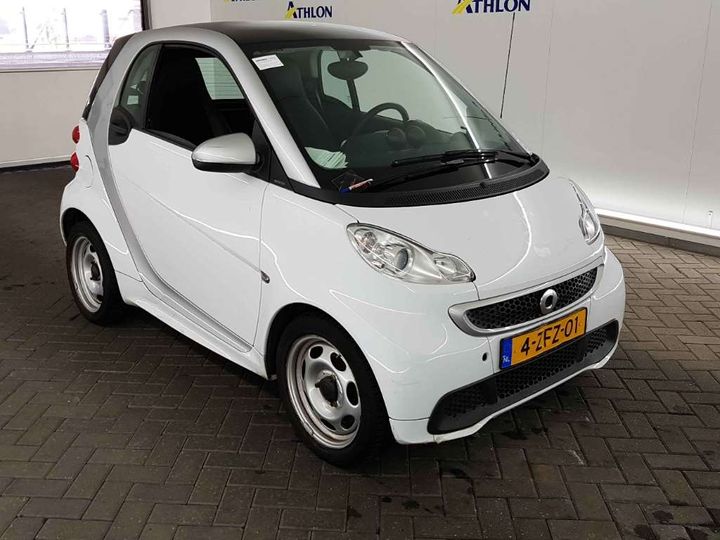 Photo 2 VIN: WME4513901K822811 - SMART FORTWO 