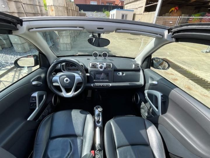 Photo 10 VIN: WME4514331K164883 - SMART FORTWO CABRIOLET 