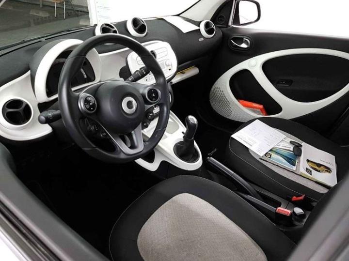 Photo 7 VIN: WME4530421Y005293 - SMART FORFOUR 