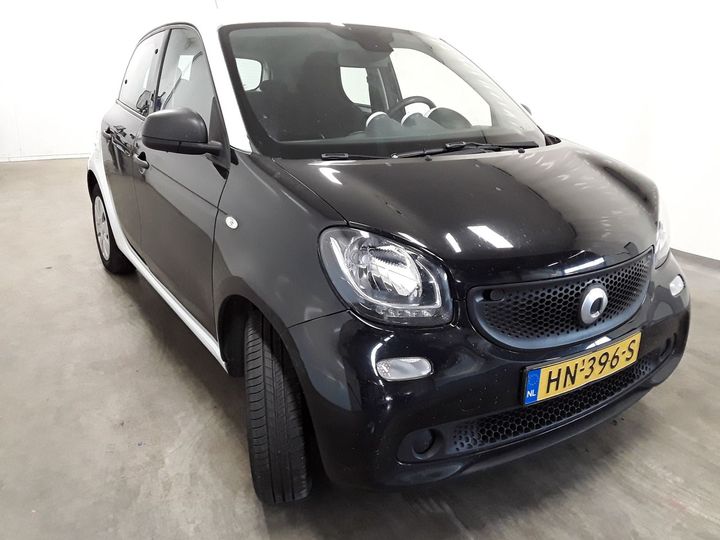 Photo 4 VIN: WME4530421Y024609 - SMART FORFOUR 