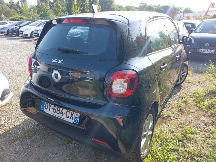 Photo 4 VIN: WME4530421Y057678 - SMART FORFOUR 