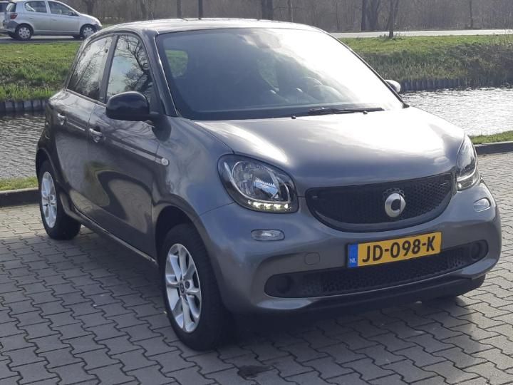 Photo 2 VIN: WME4530421Y058255 - SMART FORFOUR 