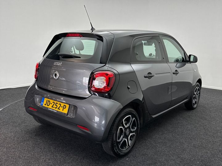 Photo 3 VIN: WME4530421Y067655 - SMART FORFOUR 