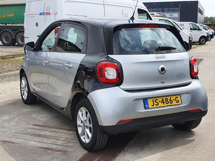 Photo 4 VIN: WME4530421Y082929 - SMART FORFOUR 