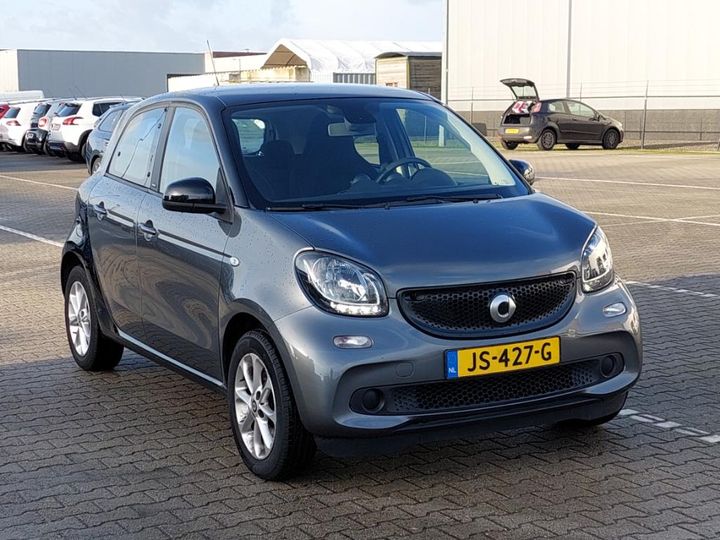 Photo 2 VIN: WME4530421Y084392 - SMART FORFOUR 