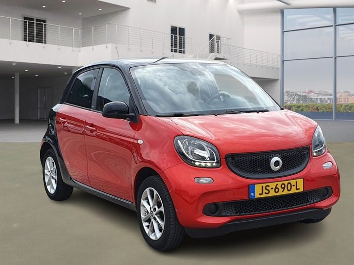 Photo 2 VIN: WME4530421Y084487 - SMART FORFOUR 