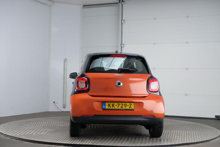 Photo 4 VIN: WME4530421Y098831 - SMART FORFOUR 