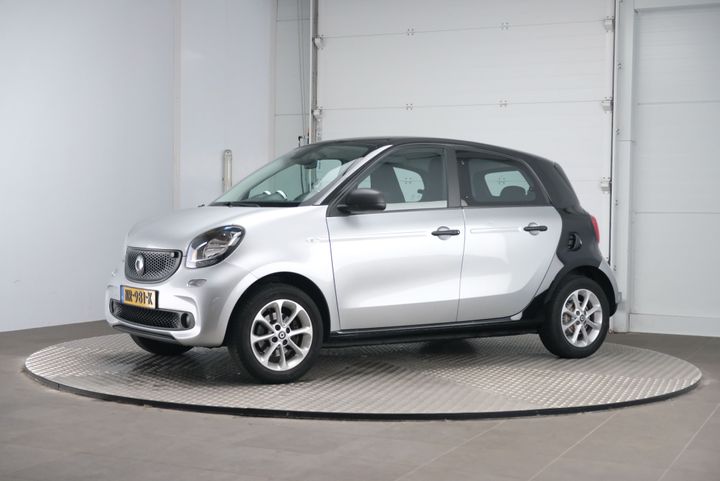 Photo 0 VIN: WME4530421Y114298 - SMART FORFOUR 