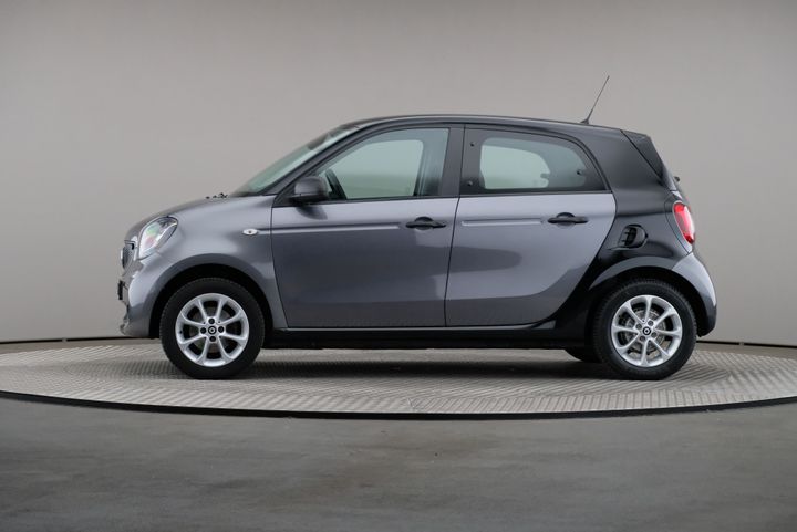 Photo 4 VIN: WME4530421Y134220 - SMART FORFOUR 