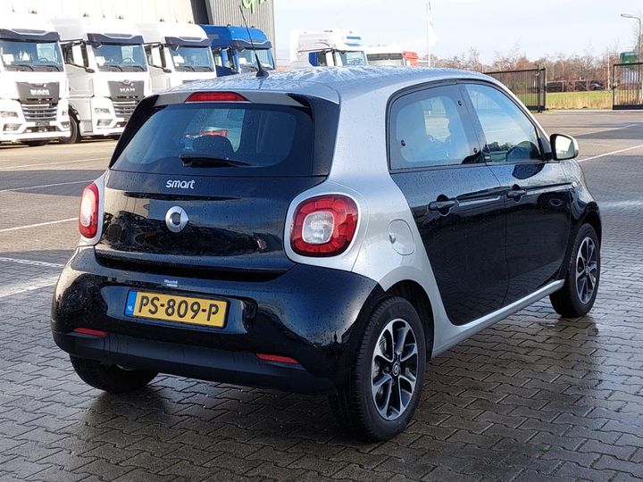 Photo 3 VIN: WME4530421Y138893 - SMART FORFOUR 