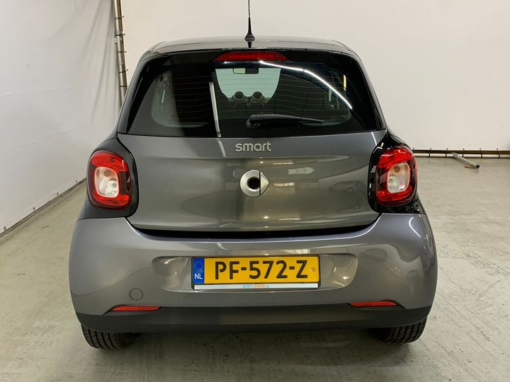 Photo 12 VIN: WME4530421Y139580 - SMART FORFOUR 