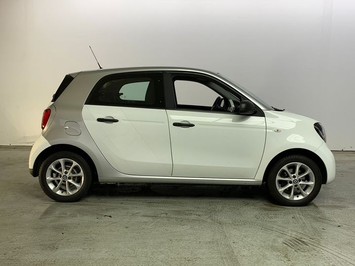 Photo 14 VIN: WME4530421Y144492 - SMART FORFOUR 