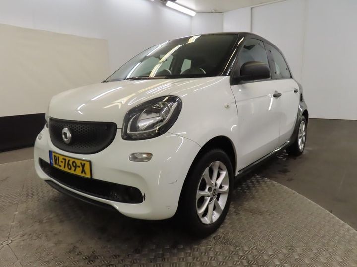 Photo 0 VIN: WME4530421Y162967 - SMART FORFOUR 