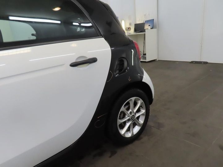 Photo 23 VIN: WME4530421Y162967 - SMART FORFOUR 