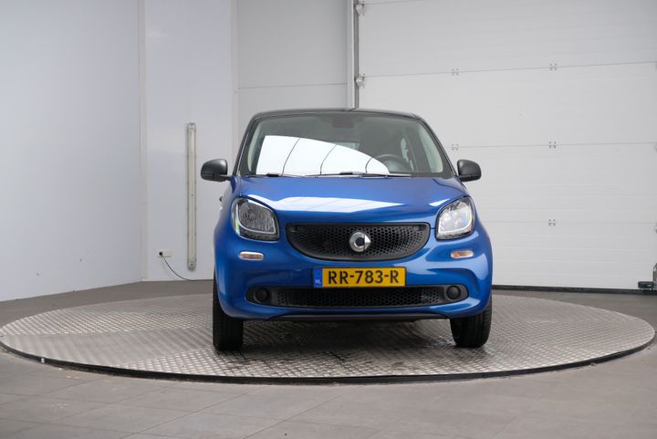 Photo 6 VIN: WME4530421Y164699 - SMART FORFOUR 