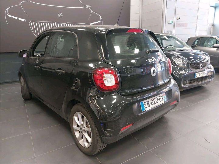 Photo 2 VIN: WME4530421Y165975 - SMART FORFOUR 