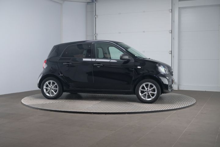 Photo 5 VIN: WME4530421Y177268 - SMART FORFOUR 