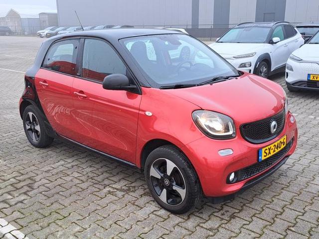 Photo 1 VIN: WME4530421Y181819 - SMART FORFOUR 