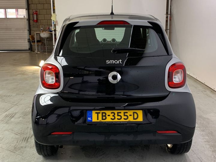 Photo 12 VIN: WME4530421Y184173 - SMART FORFOUR 