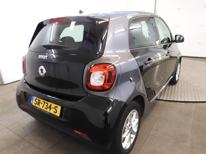 Photo 2 VIN: WME4530421Y185325 - SMART FORFOUR 