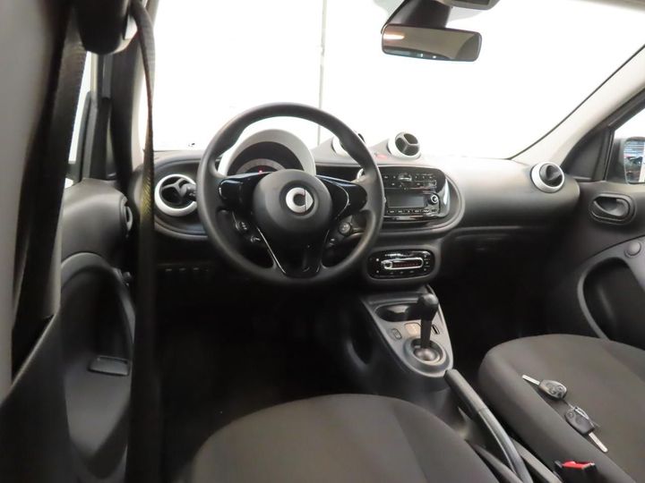 Photo 3 VIN: WME4530421Y186576 - SMART FORFOUR 