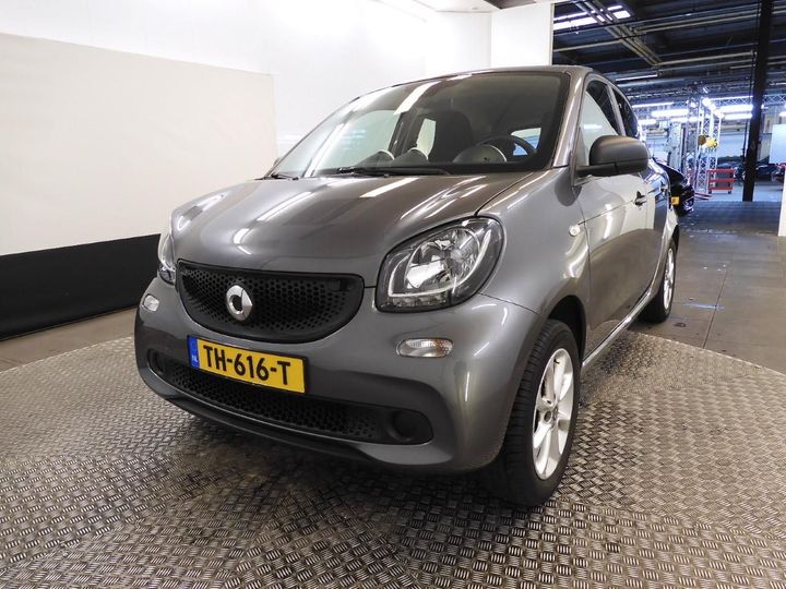 Photo 0 VIN: WME4530421Y186833 - SMART FORFOUR 