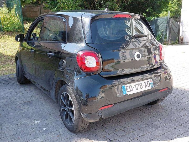 Photo 2 VIN: WME4530441Y077667 - SMART FORFOUR 