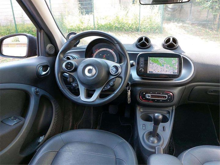 Photo 9 VIN: WME4530441Y077667 - SMART FORFOUR 