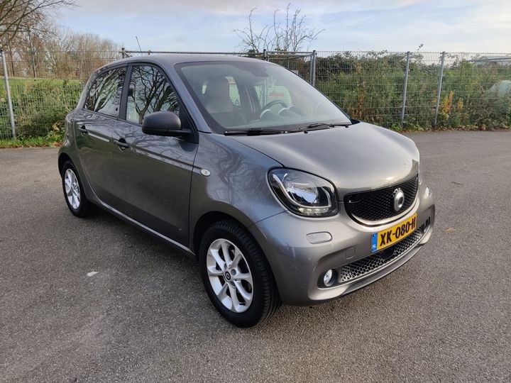 Photo 4 VIN: WME4530911Y158700 - SMART FORFOUR 