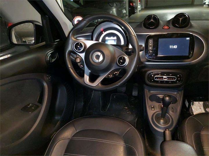 Photo 4 VIN: WME4530911Y209661 - SMART FORFOUR 