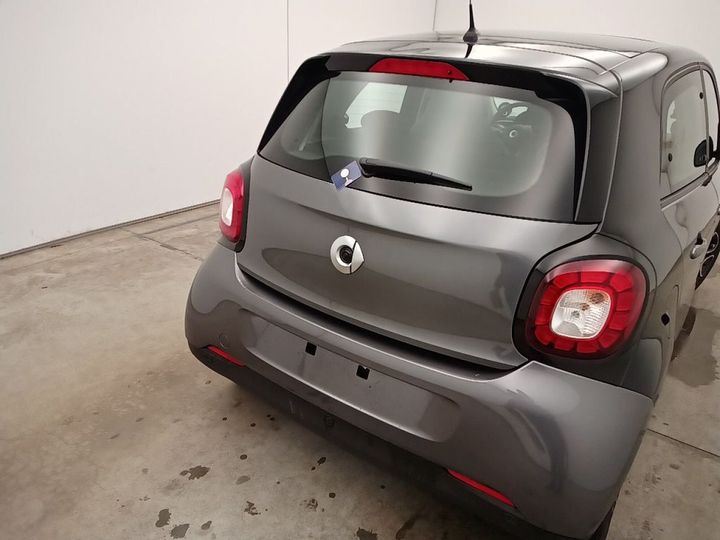 Photo 28 VIN: WME4530911Y240385 - SMART FORFOUR &#3914 BEV 