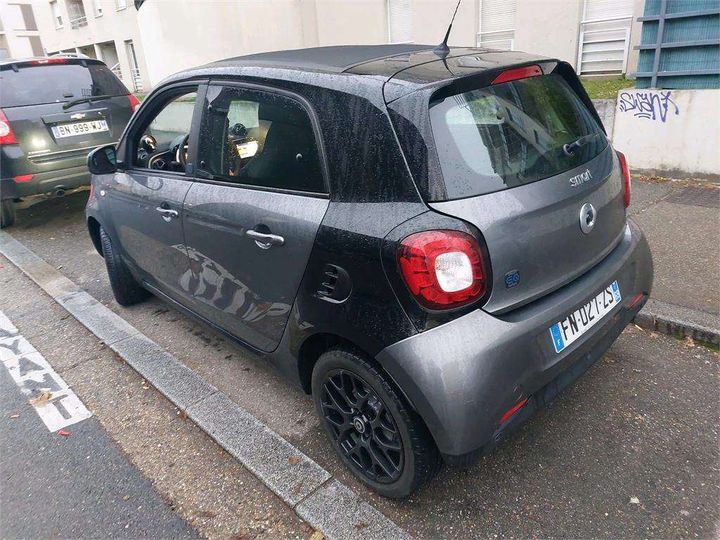 Photo 2 VIN: WME4530911Y241501 - SMART FORFOUR 