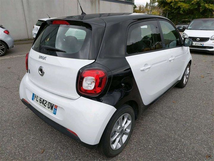 Photo 3 VIN: WME4530911Y242329 - SMART FORFOUR 