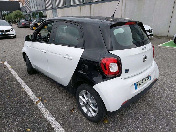 Photo 2 VIN: WME4530911Y242519 - SMART FORFOUR 