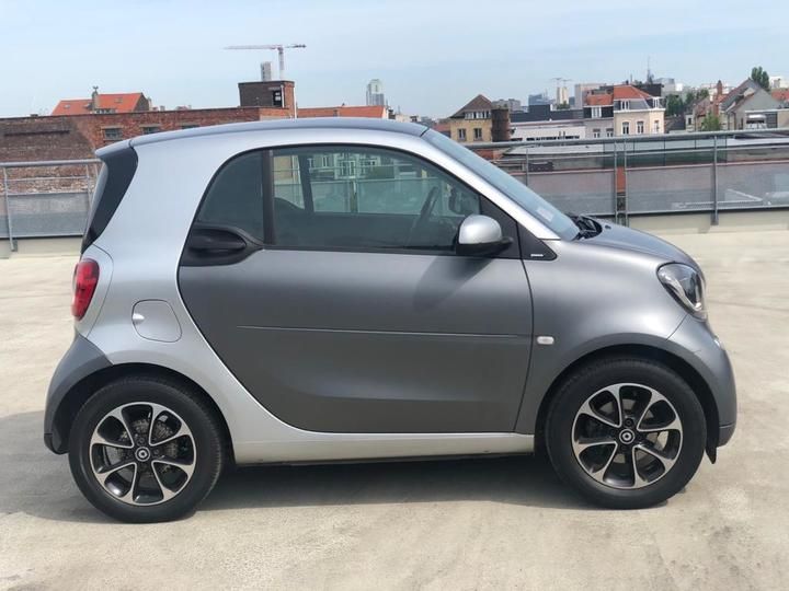 Photo 7 VIN: WME4533421K064430 - SMART FORTWO PASSION COUPE 