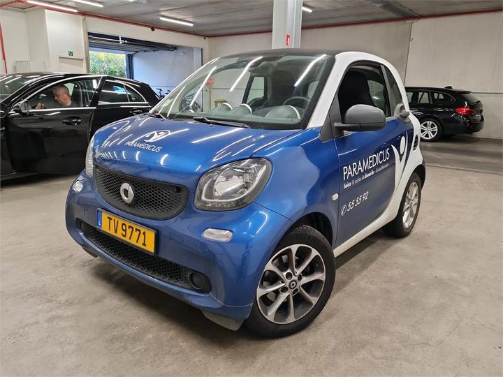 Photo 1 VIN: WME4533421K194688 - SMART FORTWO COUP 