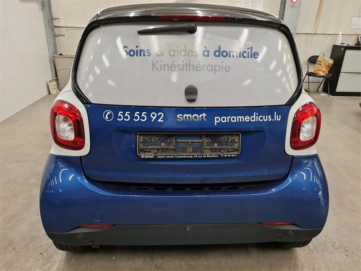 Photo 15 VIN: WME4533421K194688 - SMART FORTWO COUP 