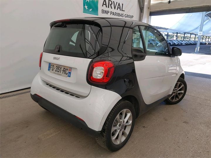 Photo 2 VIN: WME4533421K362495 - SMART FORTWO COUPE 