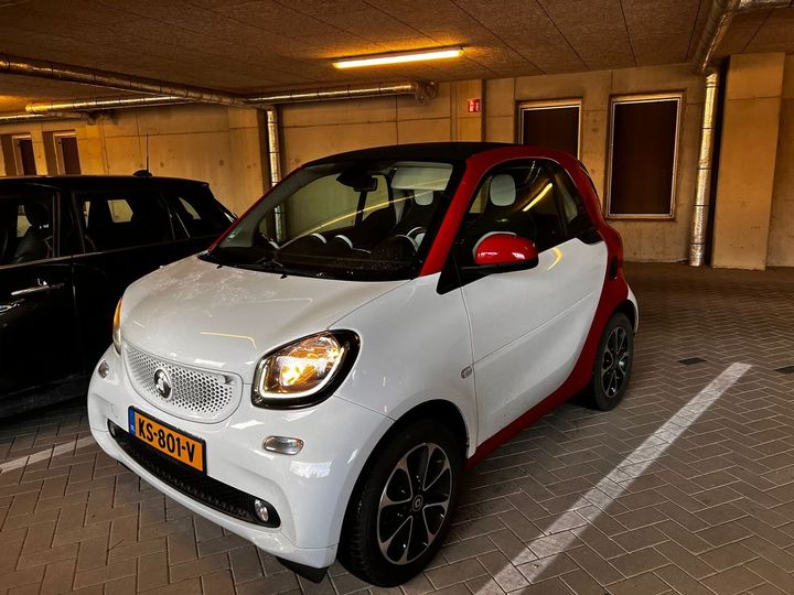 Photo 10 VIN: WME4533441K170683 - SMART FORTWO 